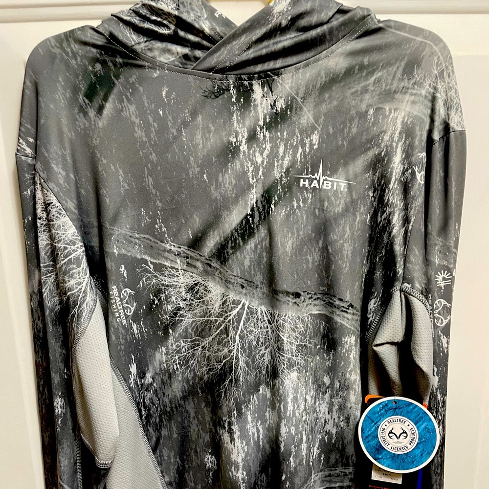 Cove Hooded Performance Layer
